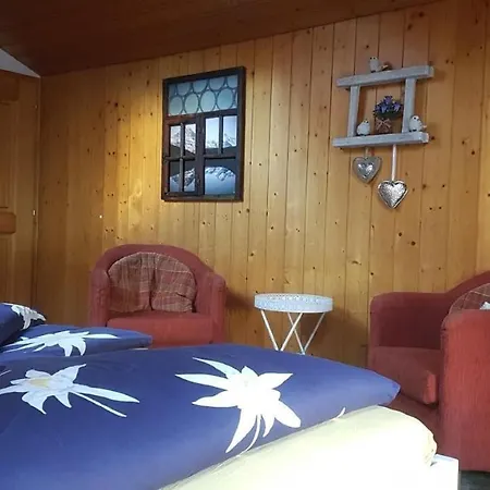 Bei Der Arve 4 Bett アパート *